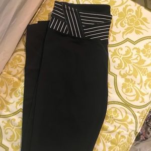 Wunder Under, mid rise, size 8.